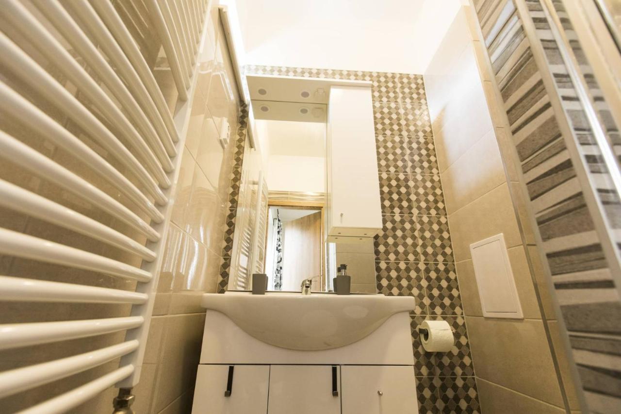 Aqua Stellar Apartment แซแก็ด ภายนอก รูปภาพ